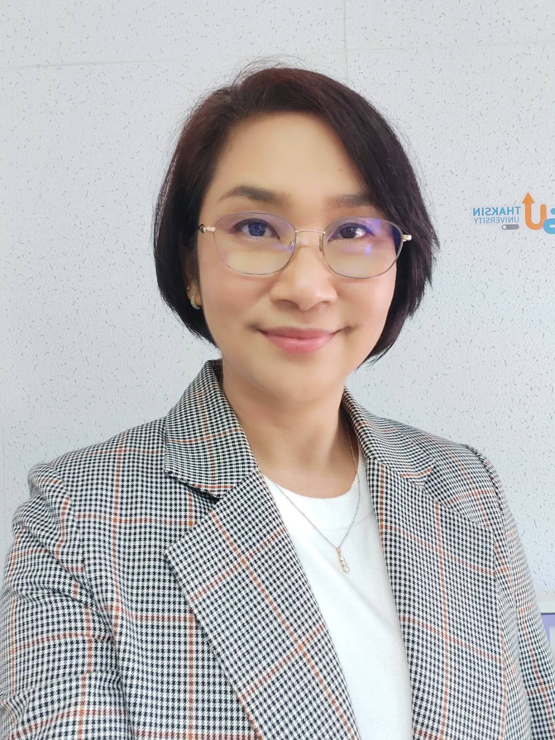 ผู้ช่วยศาสตราจารย์ ดร.ชัชวีร์ แก้วมณี